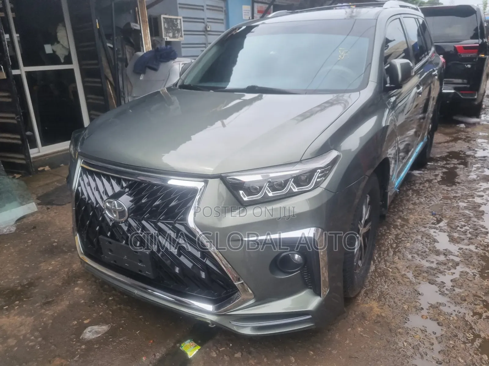 Upgrade Your 2008 Toyota Highlander to 2020 Lexus Face