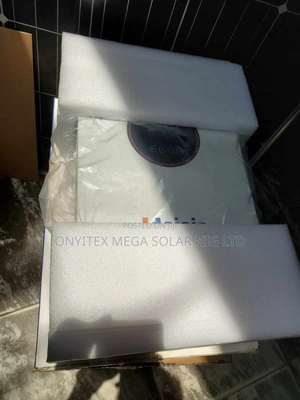 Haisic Solar Inverter 4.2kva 24v Hybrid With Warranty