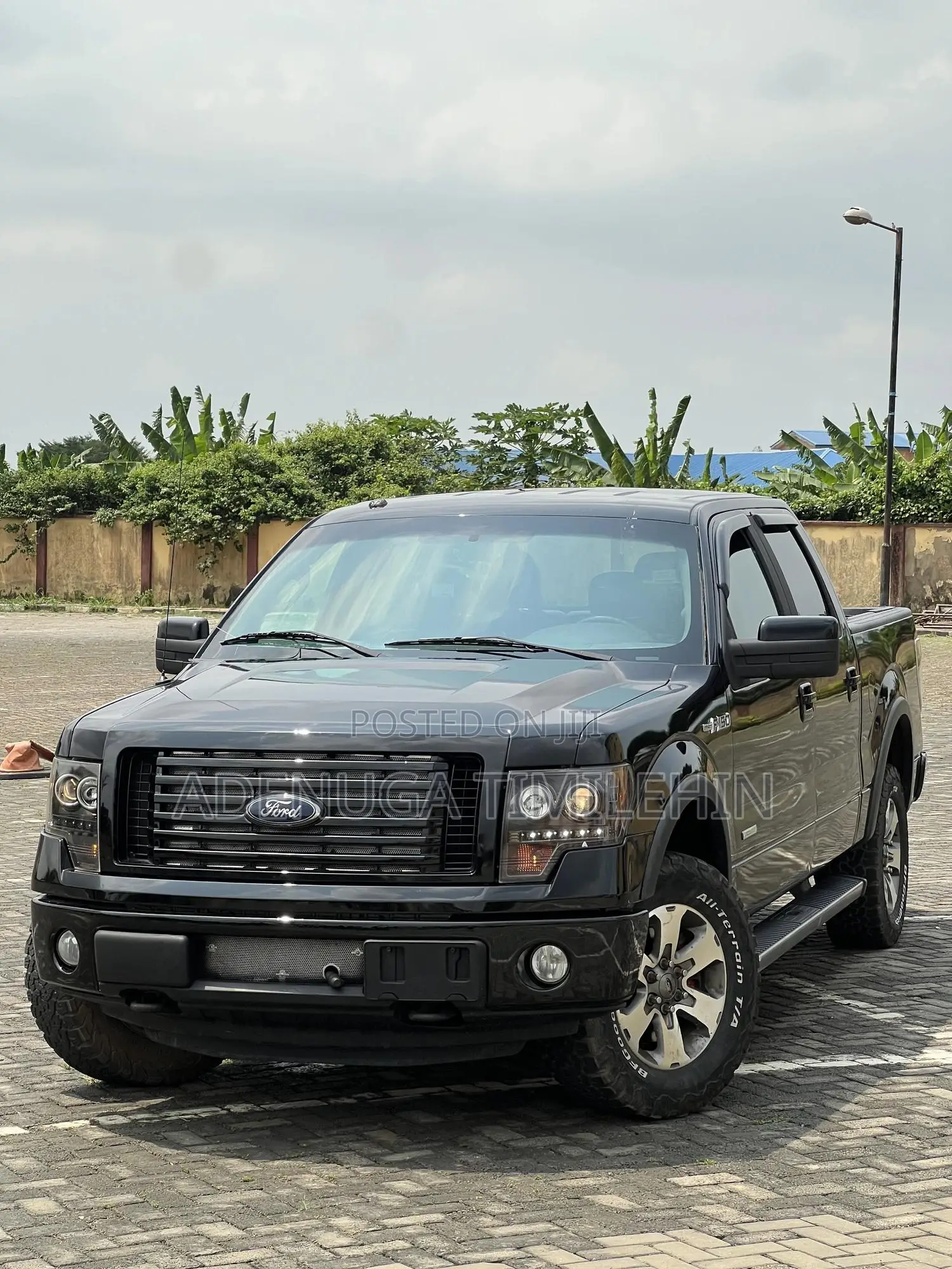 Ford F-150 FX4 2011 Black