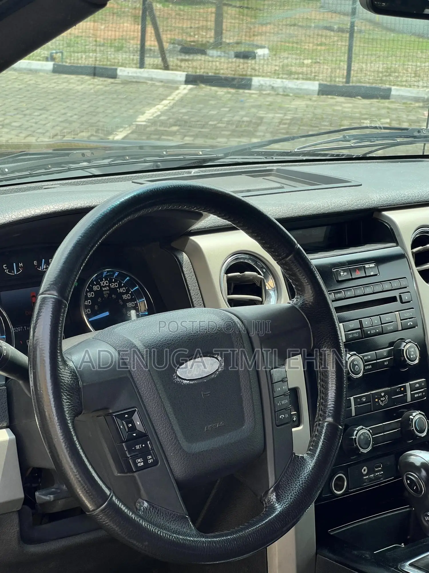 Ford F-150 FX4 2011 Black