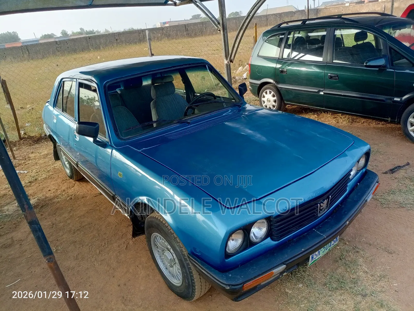 Peugeot 504 1990 Blue