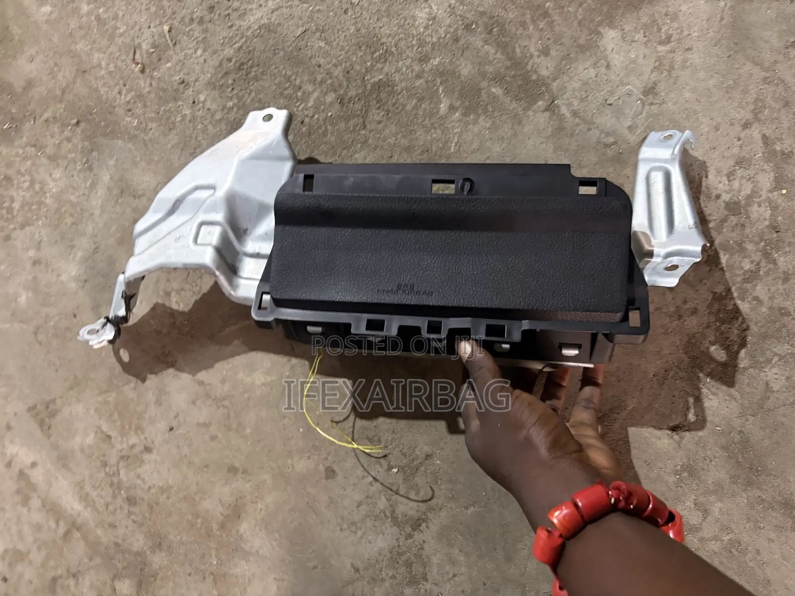 Direct Knee Airbag Land Cruiser Prado 2015 Model