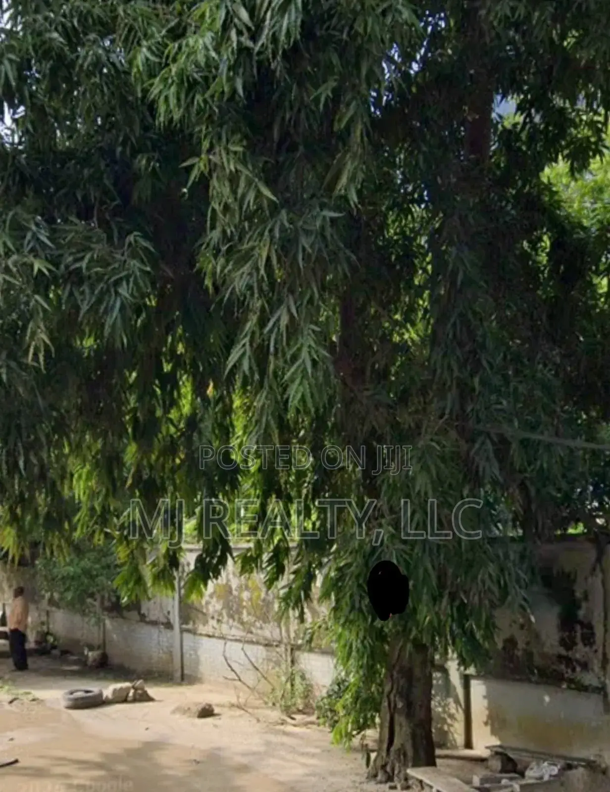 Oniru: 1,315 SQM Land for Sale