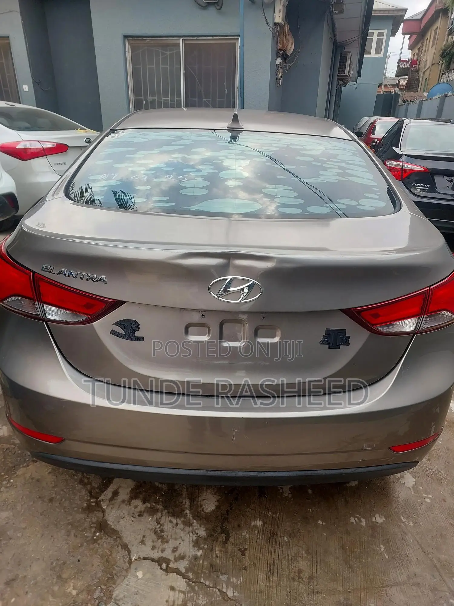 Hyundai Elantra SE 4dr Sedan (1.8L 4cyl 6M) 2014 Gold