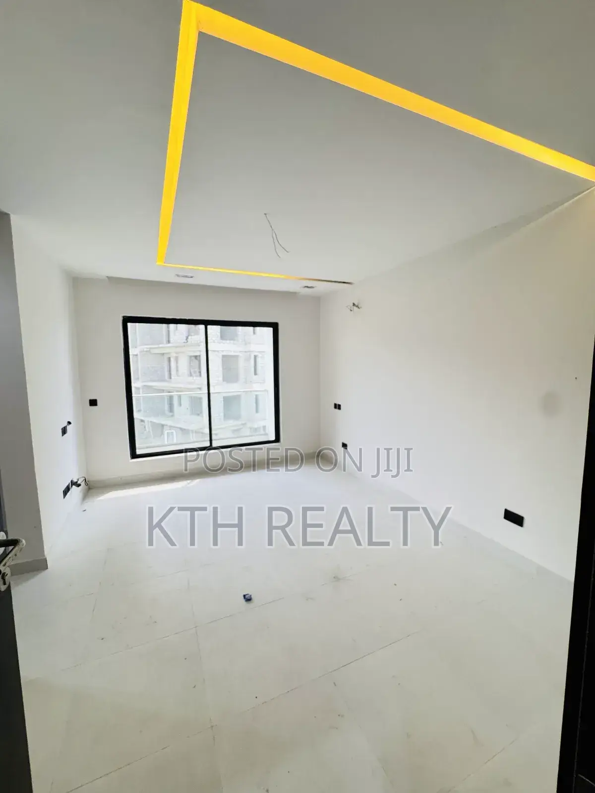 4bdrm Duplex in Off Freedom Way, Lekki Phase 1 for rent