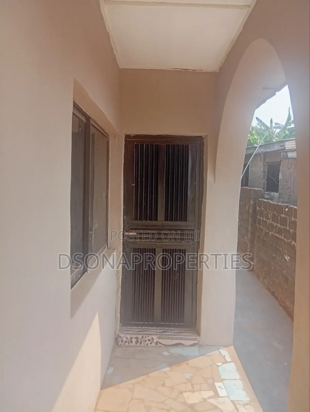1bdrm Apartment in Adeyeye Street, Iju-Ishaga for rent