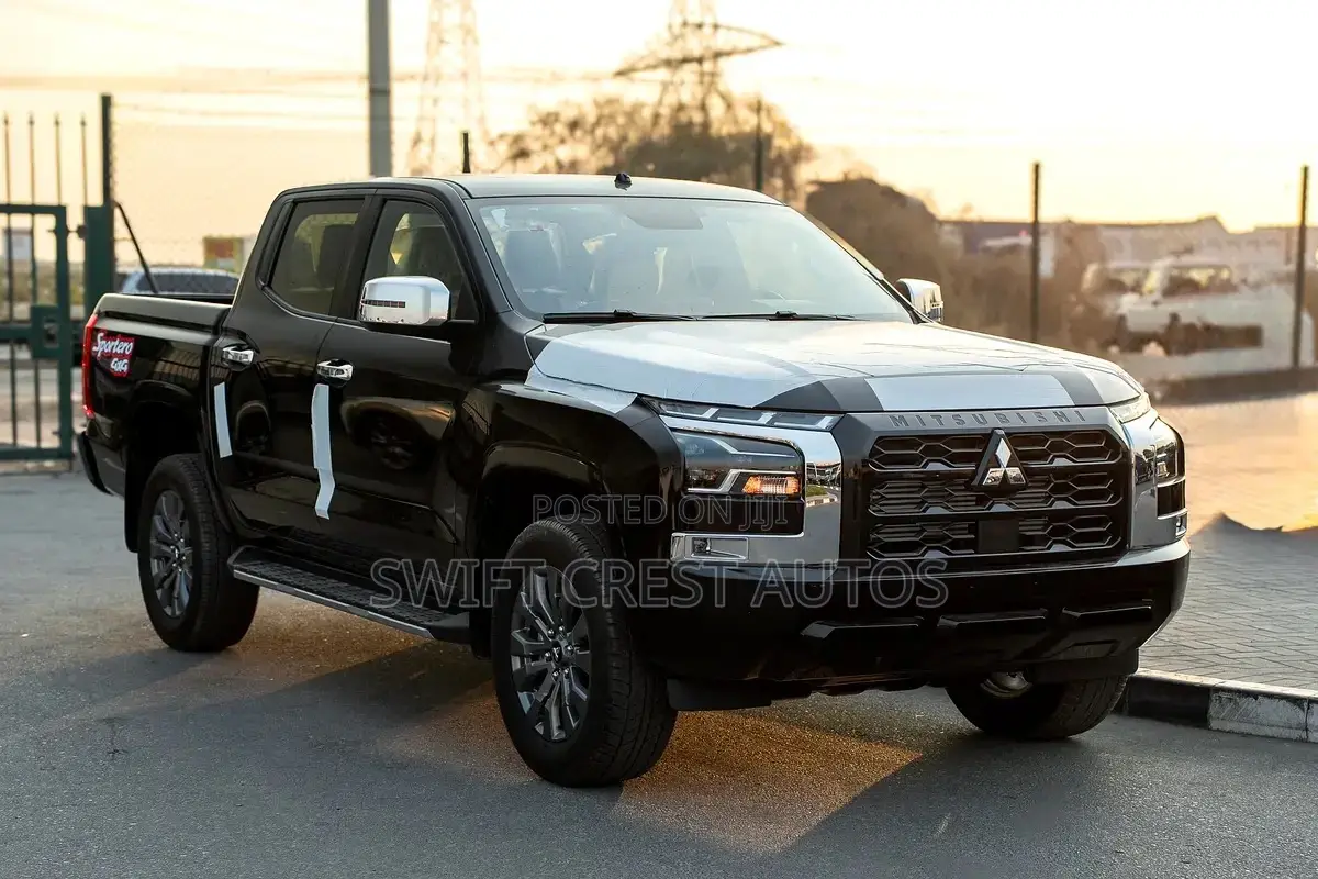 New Mitsubishi L200 2025 Black