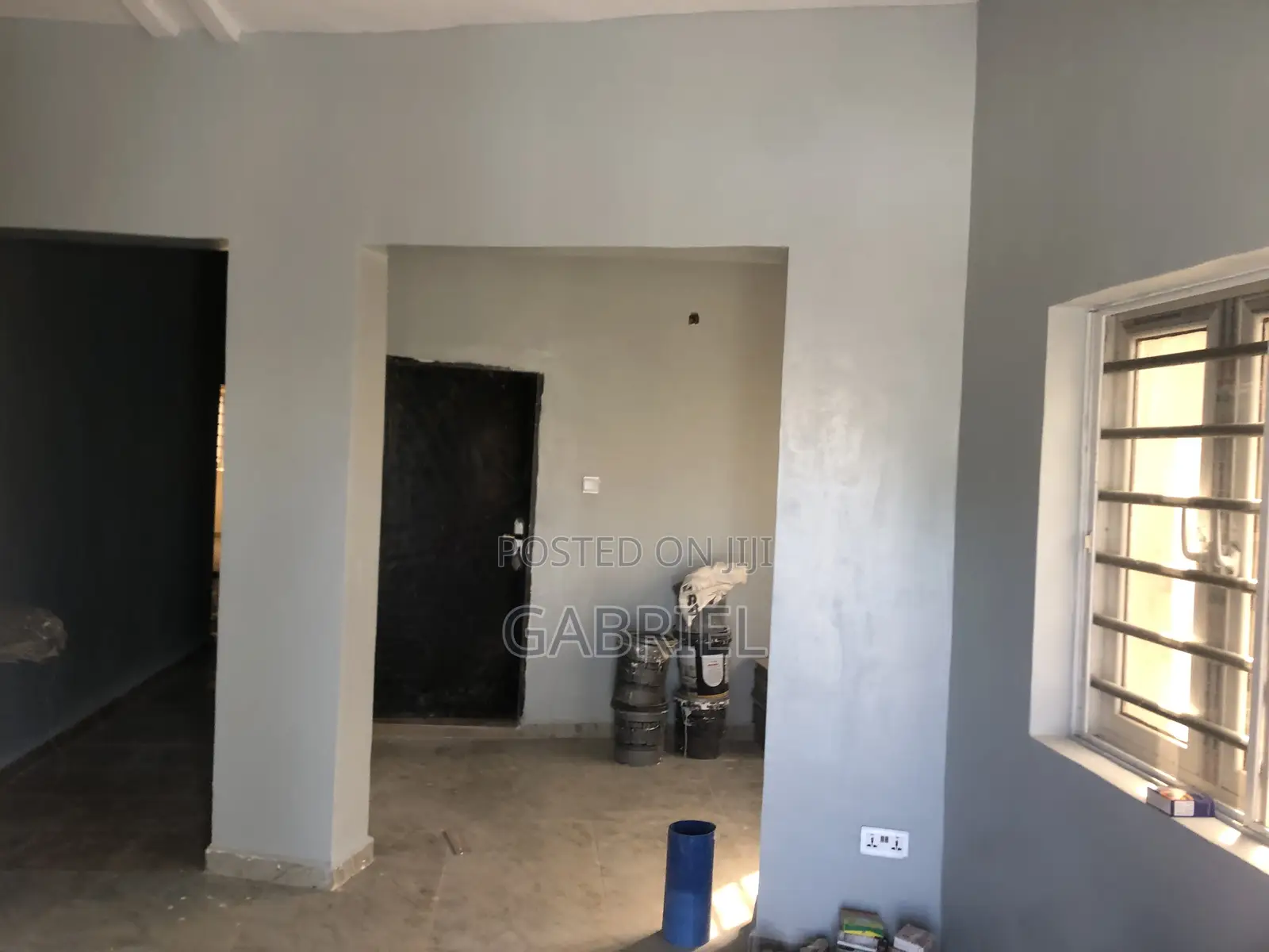 3bdrm Bungalow in Scc Road, Ushafa for sale