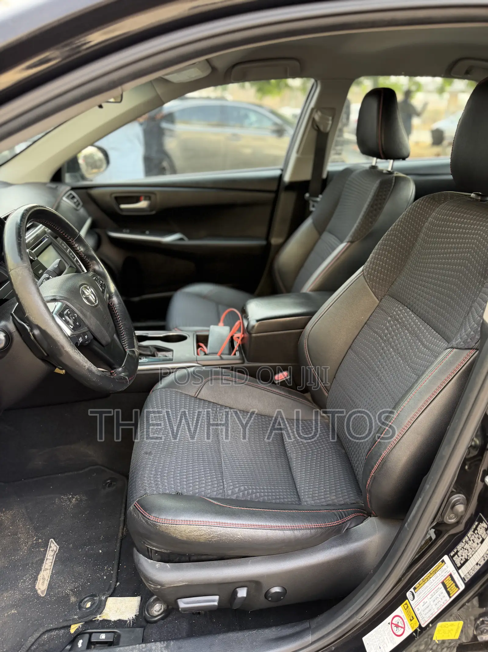 Toyota Camry SE 4dr Sedan (2.5L 4cyl 6A) 2015 Black