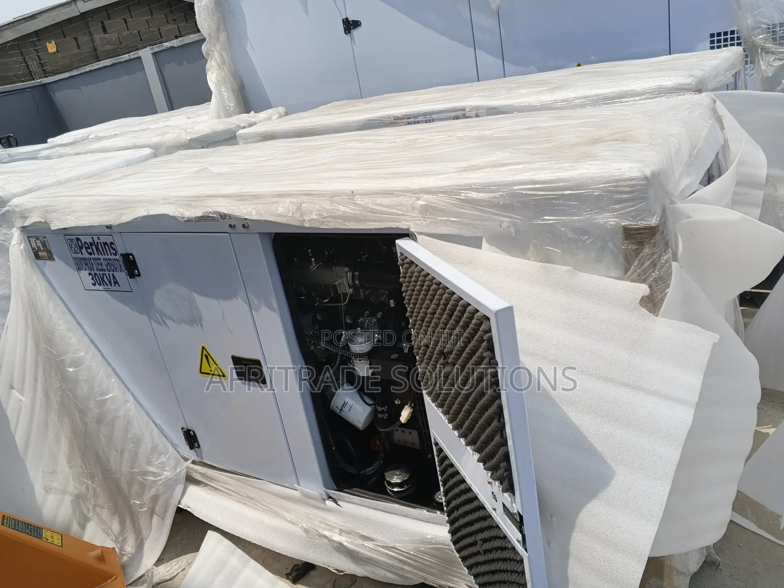 Perkins 30kva Silent Heavy-duty Genset
