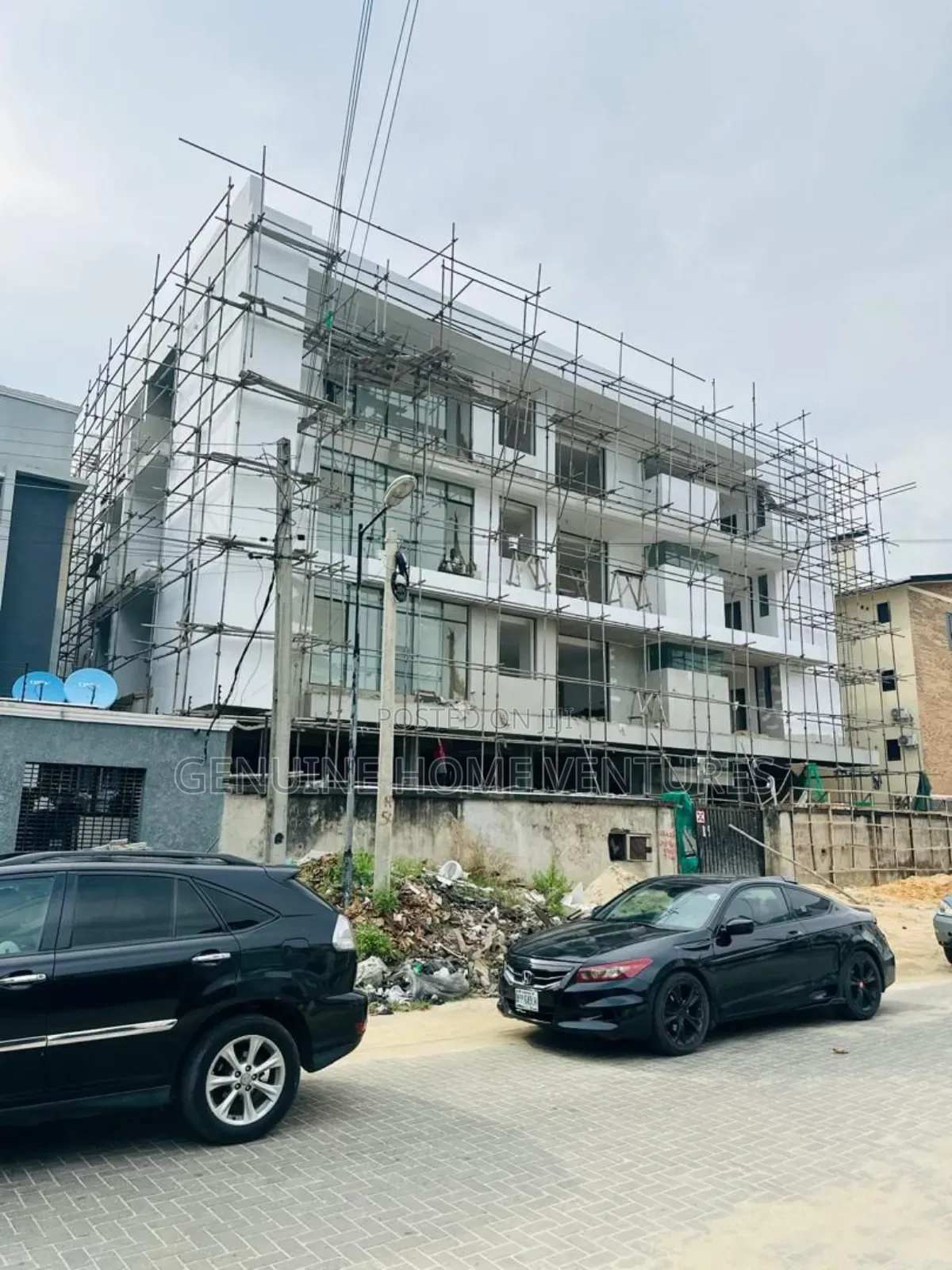 2bdrm Apartment in Lekki Phase 1 for sale