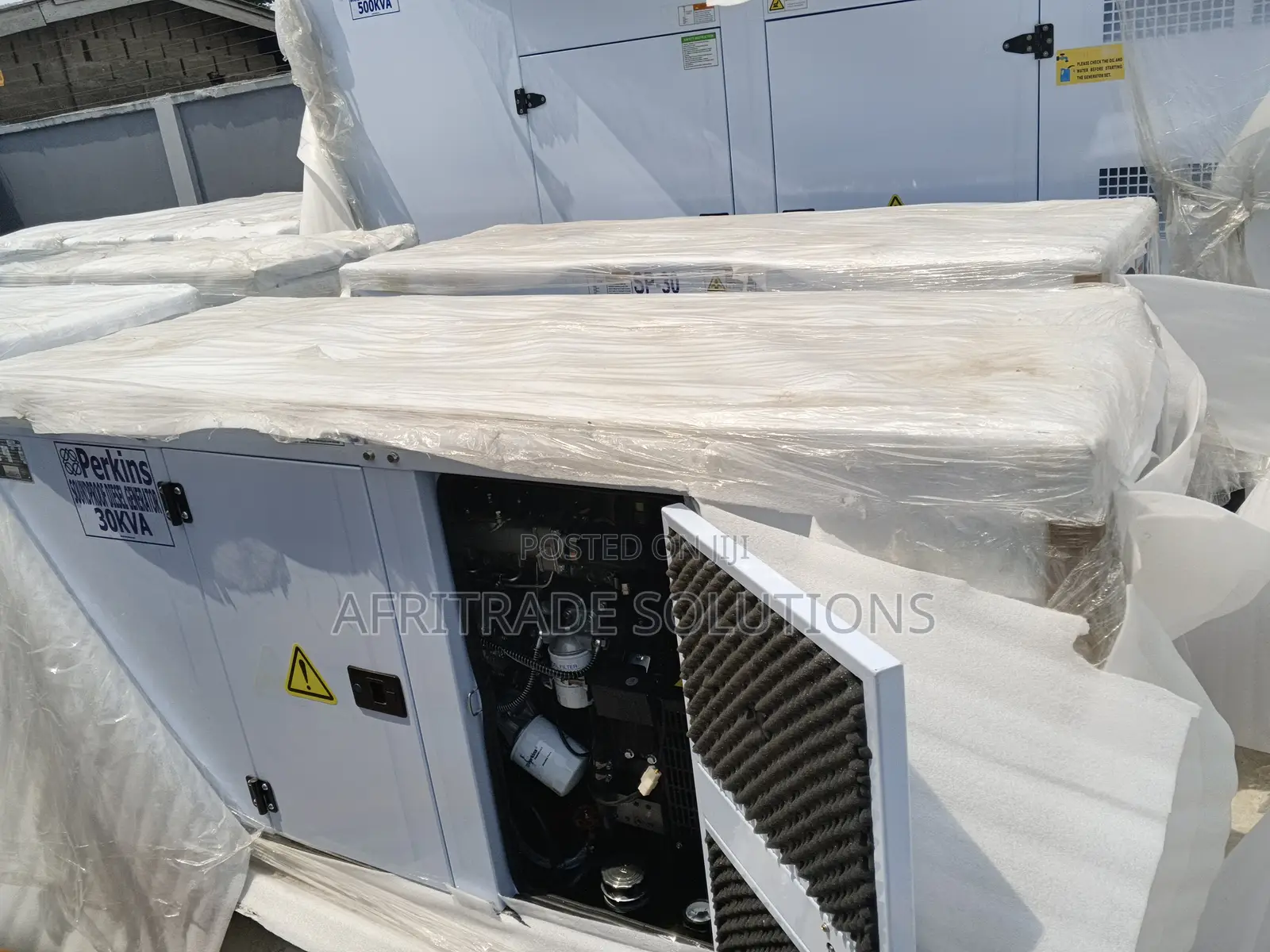 30kva Perkins Soundproof Standby Generator