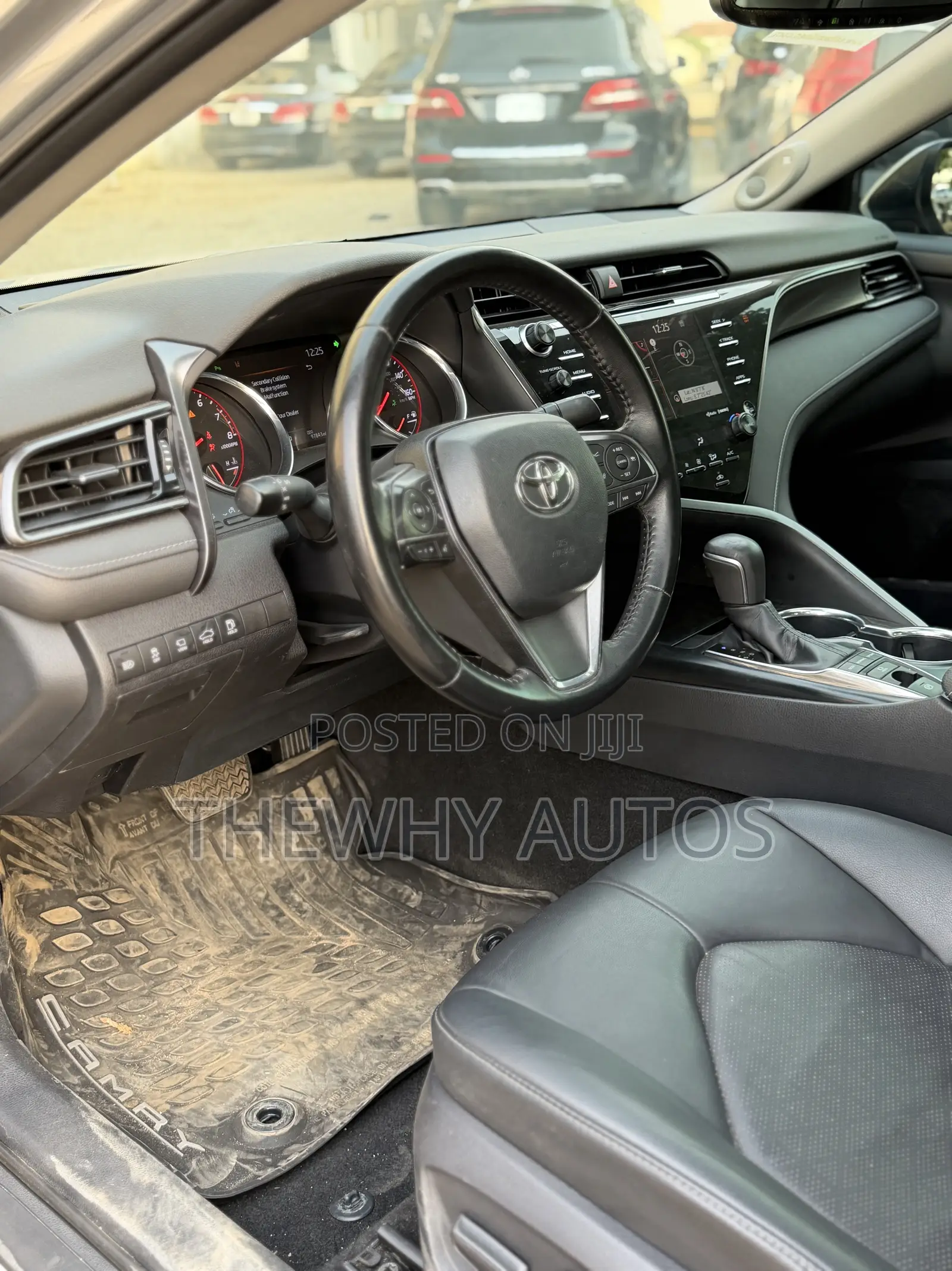Toyota Camry XSE (2.5L 4cyl 8A) 2019 Silver