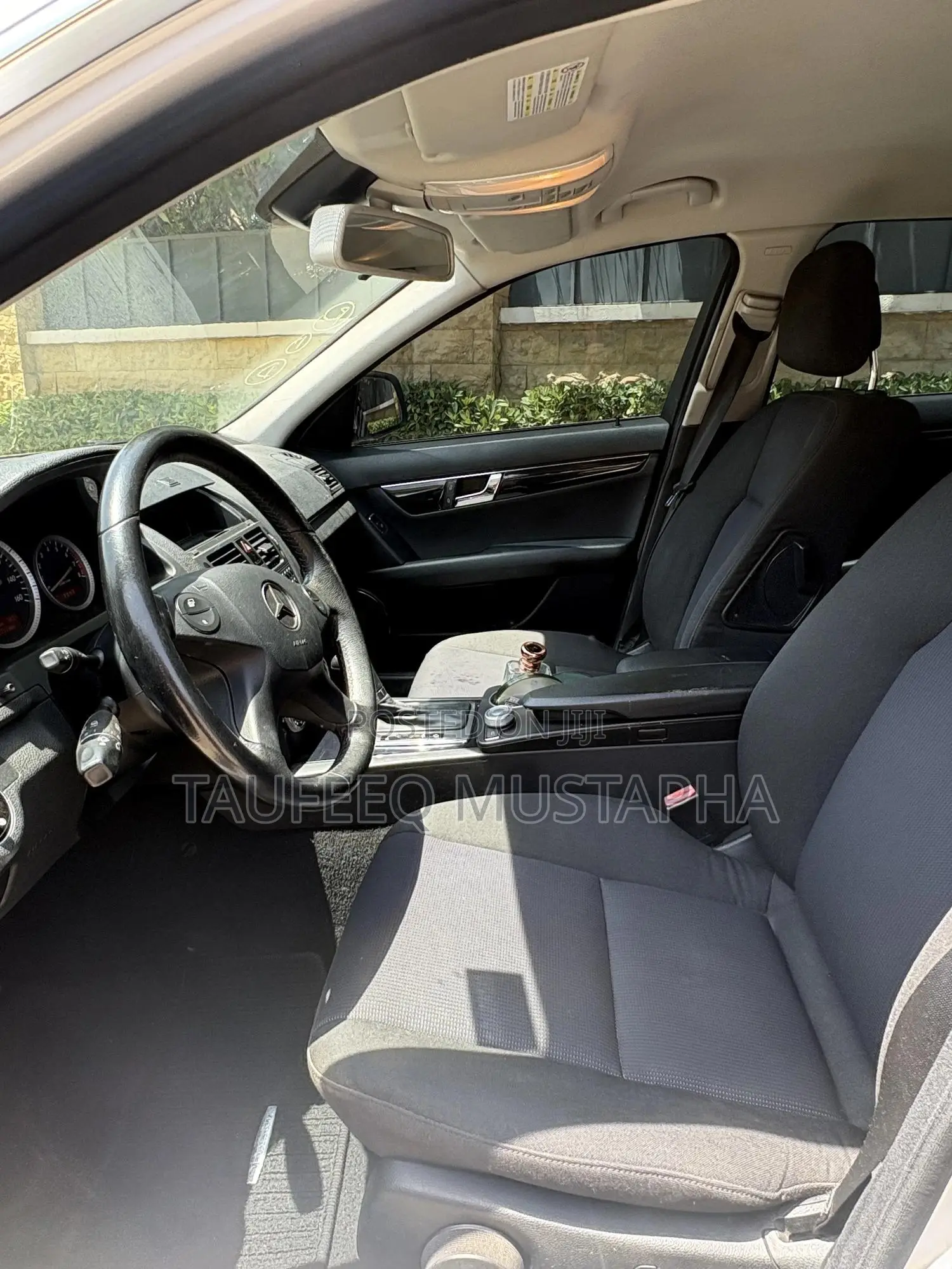 Mercedes-Benz C300 2009 Gray