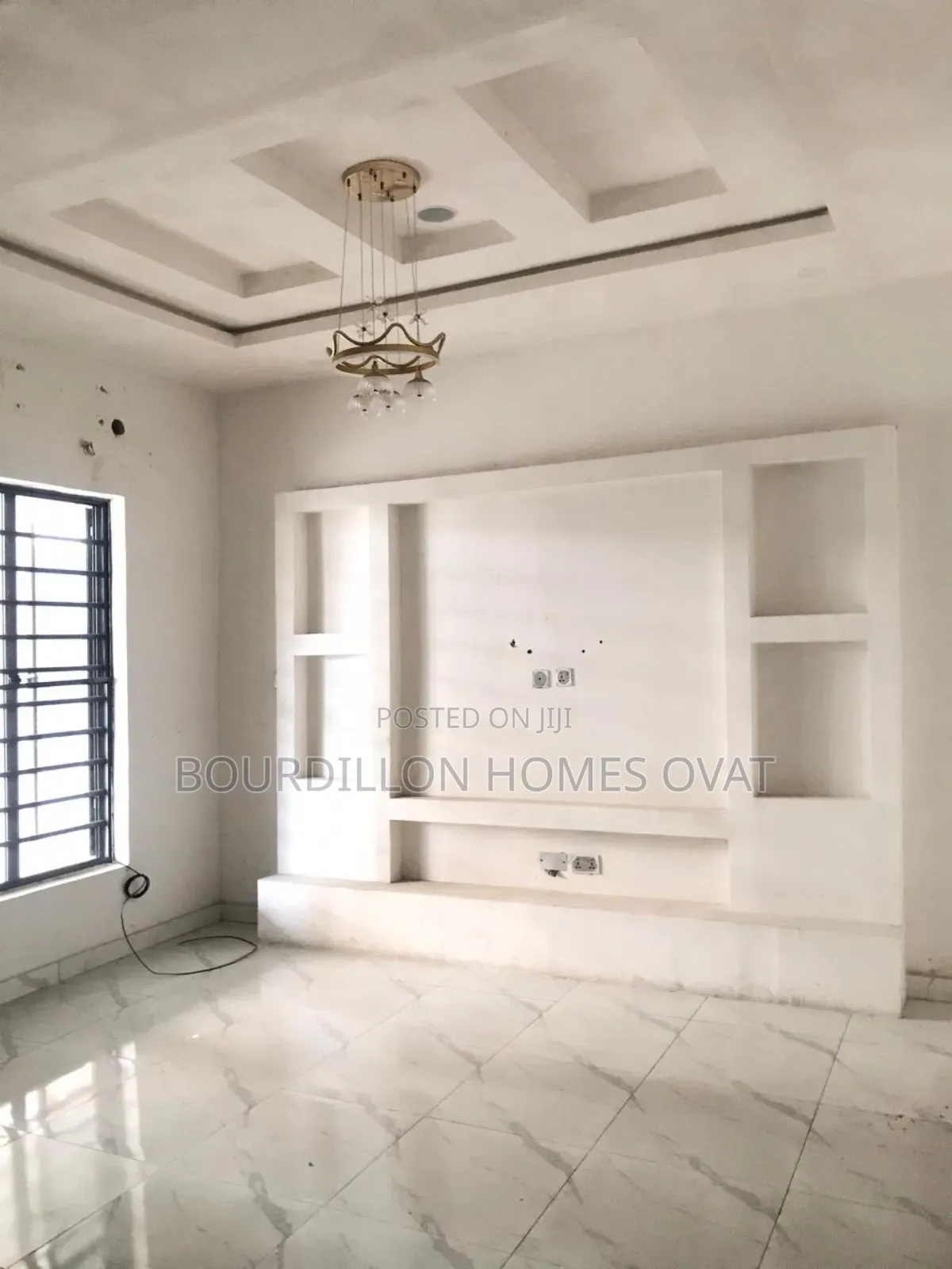 4bdrm Duplex in Ikota Villa Estate for rent