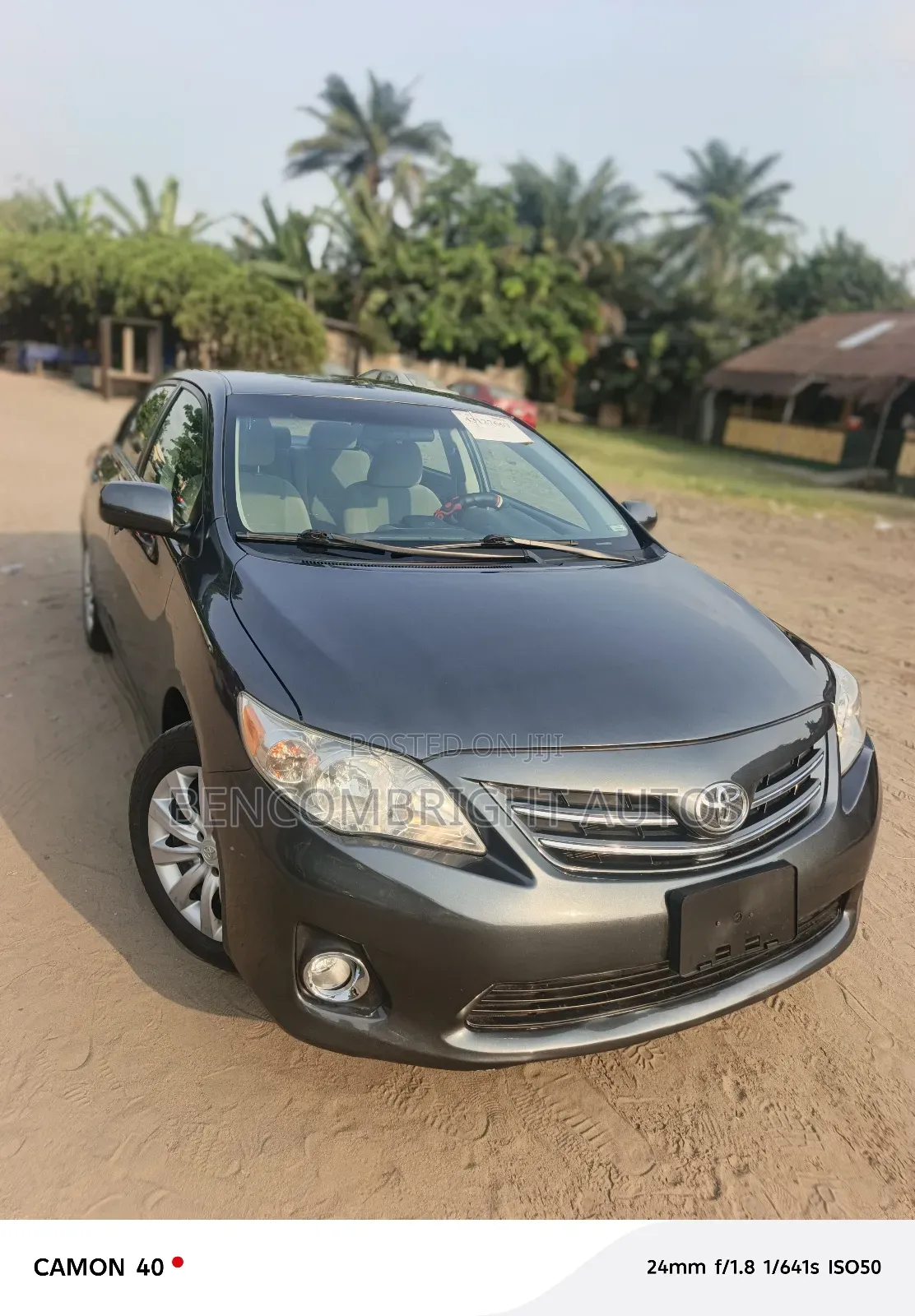 Toyota Corolla LE 4dr Sedan (1.8L 4cyl 4A) 2013 Gray