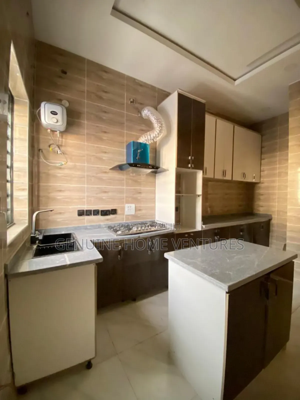 5bdrm Duplex in Lbs Ajah Lagos for sale