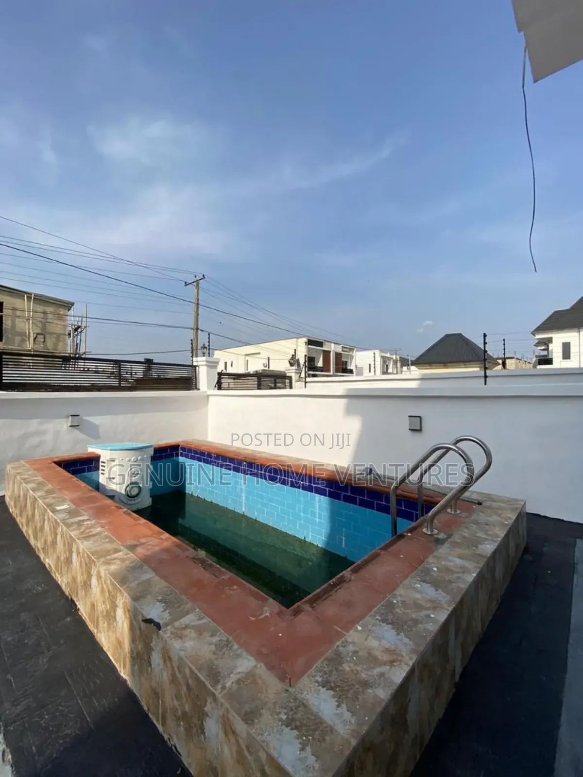 5bdrm Duplex in Lbs Ajah Lagos for sale