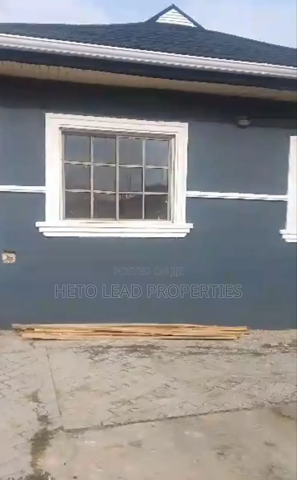 Furnished 3bdrm Block of Flats in Akobo Ojuirin for sale