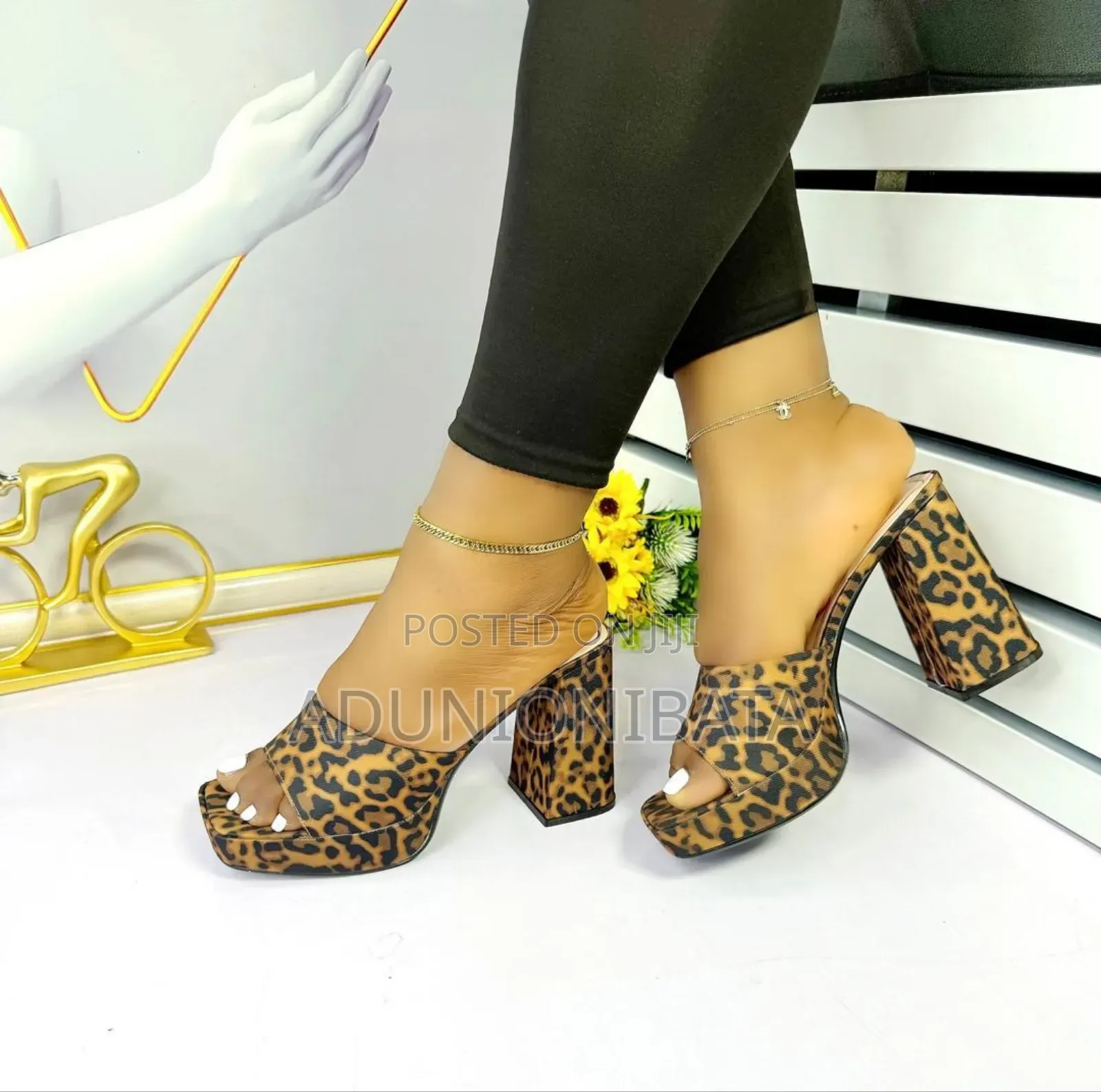 Owambe Slippers