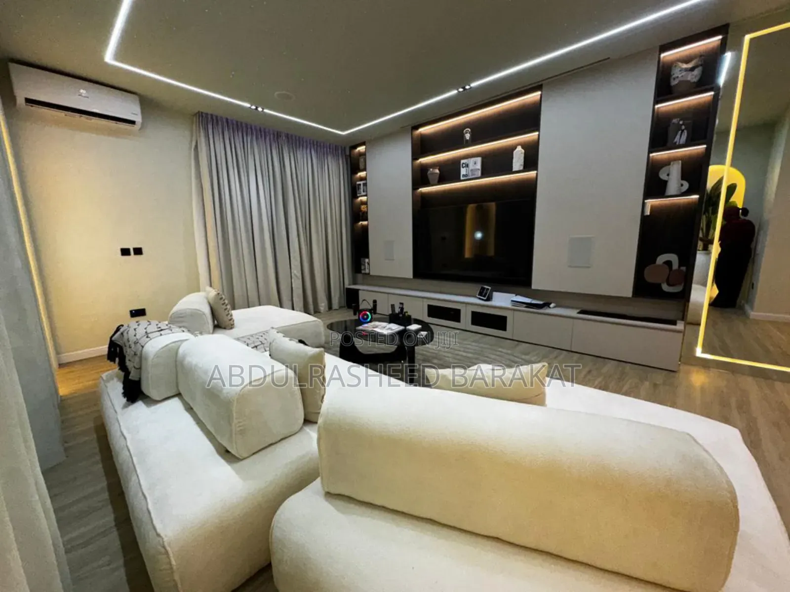 Brand New Luxury 2bedroom With Private Cinema, Pool, Tennis Table