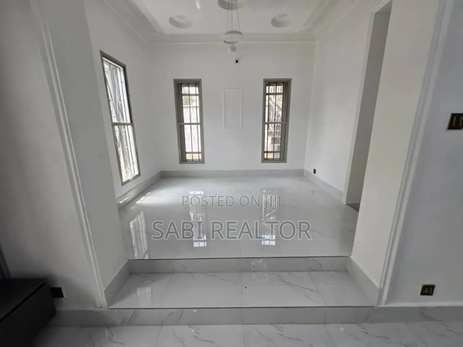 Furnished 8bdrm Maisonette in Gowon Estate, Egbeda for sale