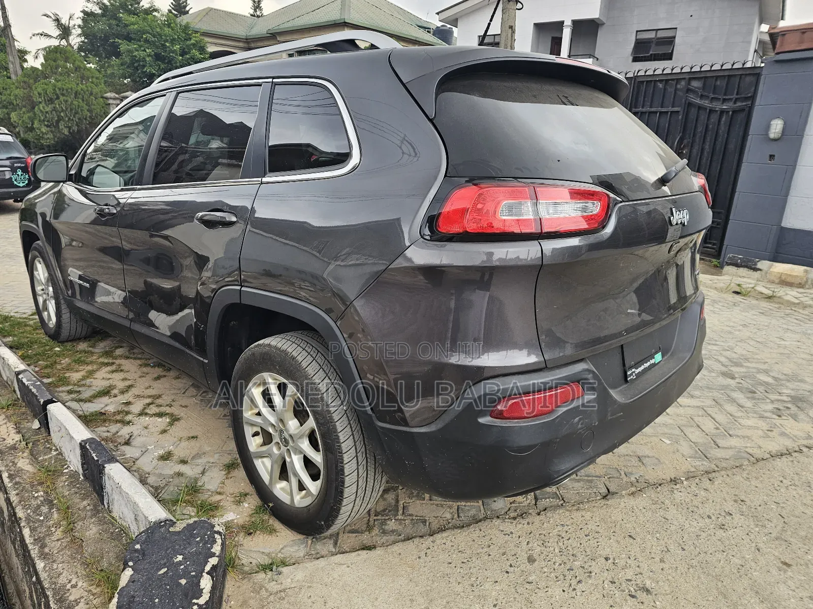 Jeep Cherokee 2015 Gray
