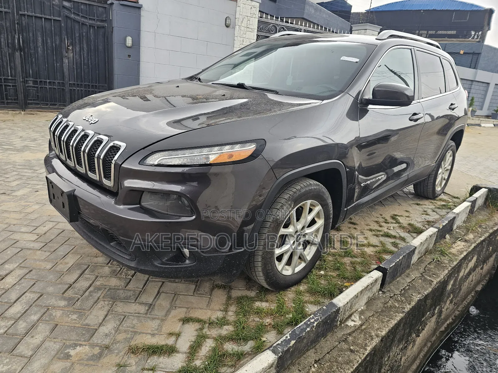 Jeep Cherokee 2015 Gray