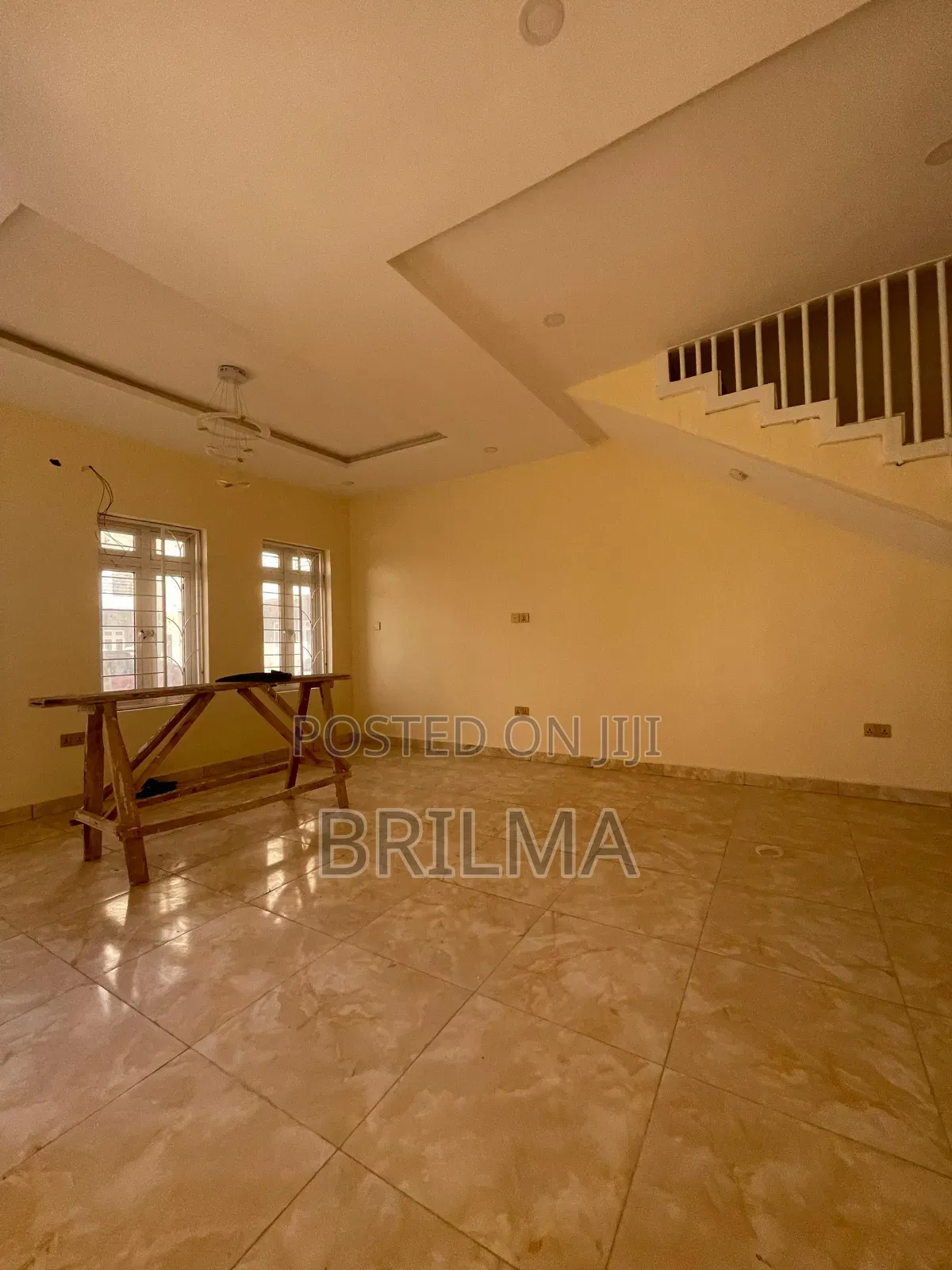 4bdrm Duplex in Life Camp for rent