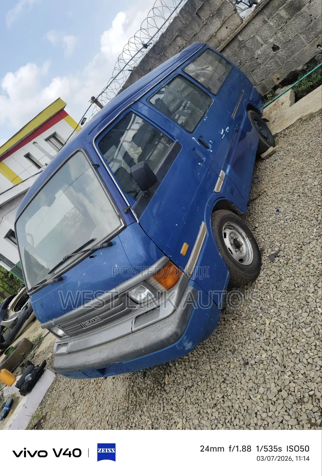 Mazda 323 1.6 2002 Blue