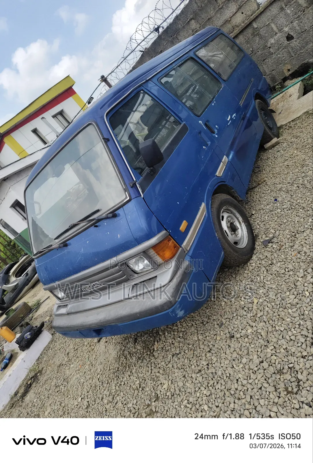 Mazda 323 1.6 2002 Blue