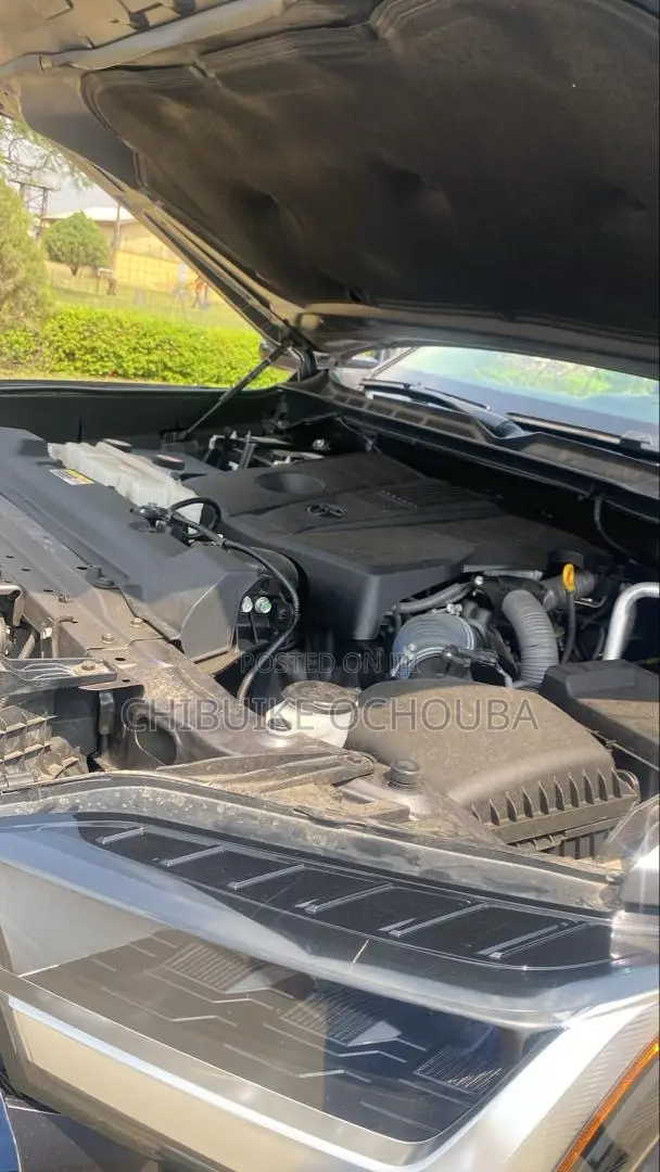 Toyota Tundra 2023 Black