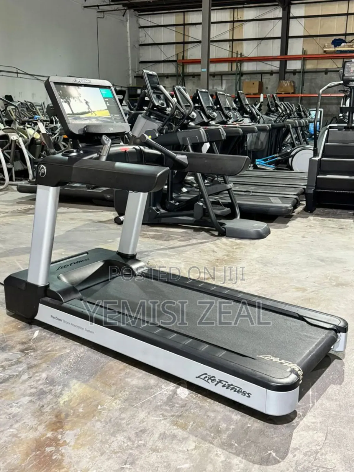 8hp Commercial Treadmill