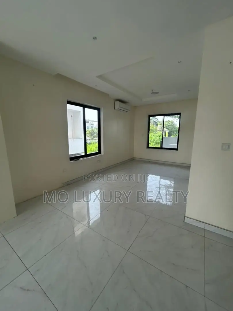 5bdrm Duplex in Banana Island Estate for rent