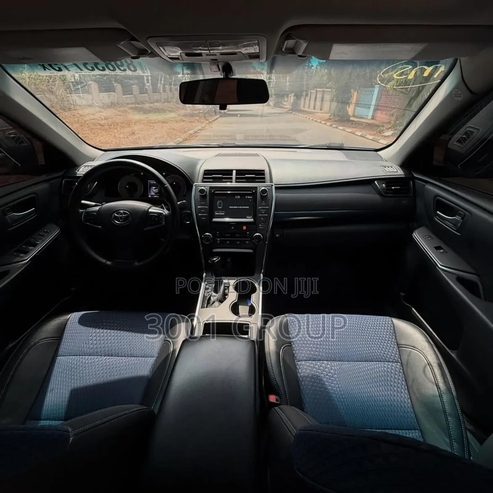 Toyota Camry SE 4dr Sedan (2.5L 4cyl 6A) 2017 Blue