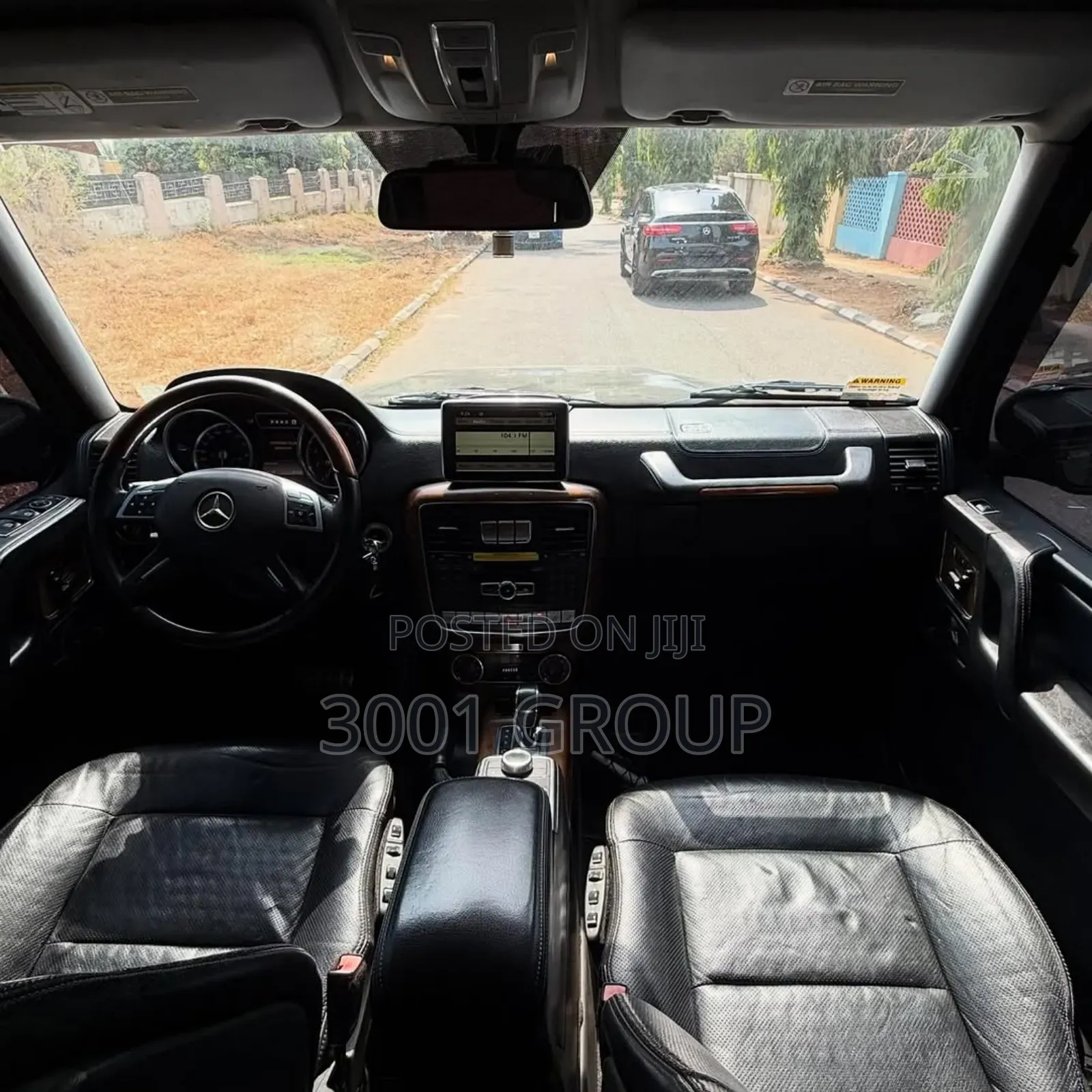 Mercedes-Benz G-Class G63 AMG 4dr SUV 4WD (5.5L 8cyl Turbo 7A) 2015
