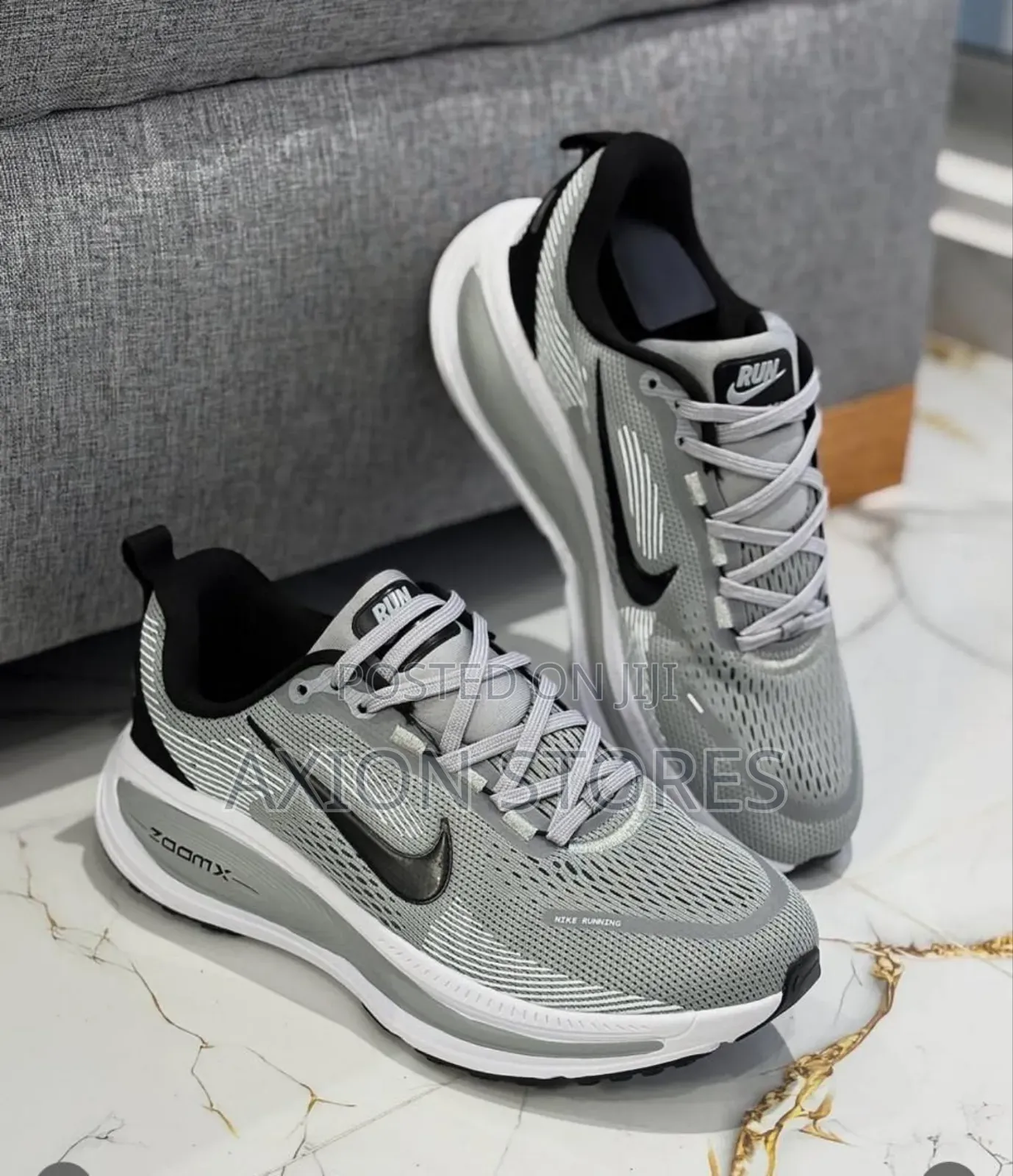 High Sole Nike Zoom Sneakers