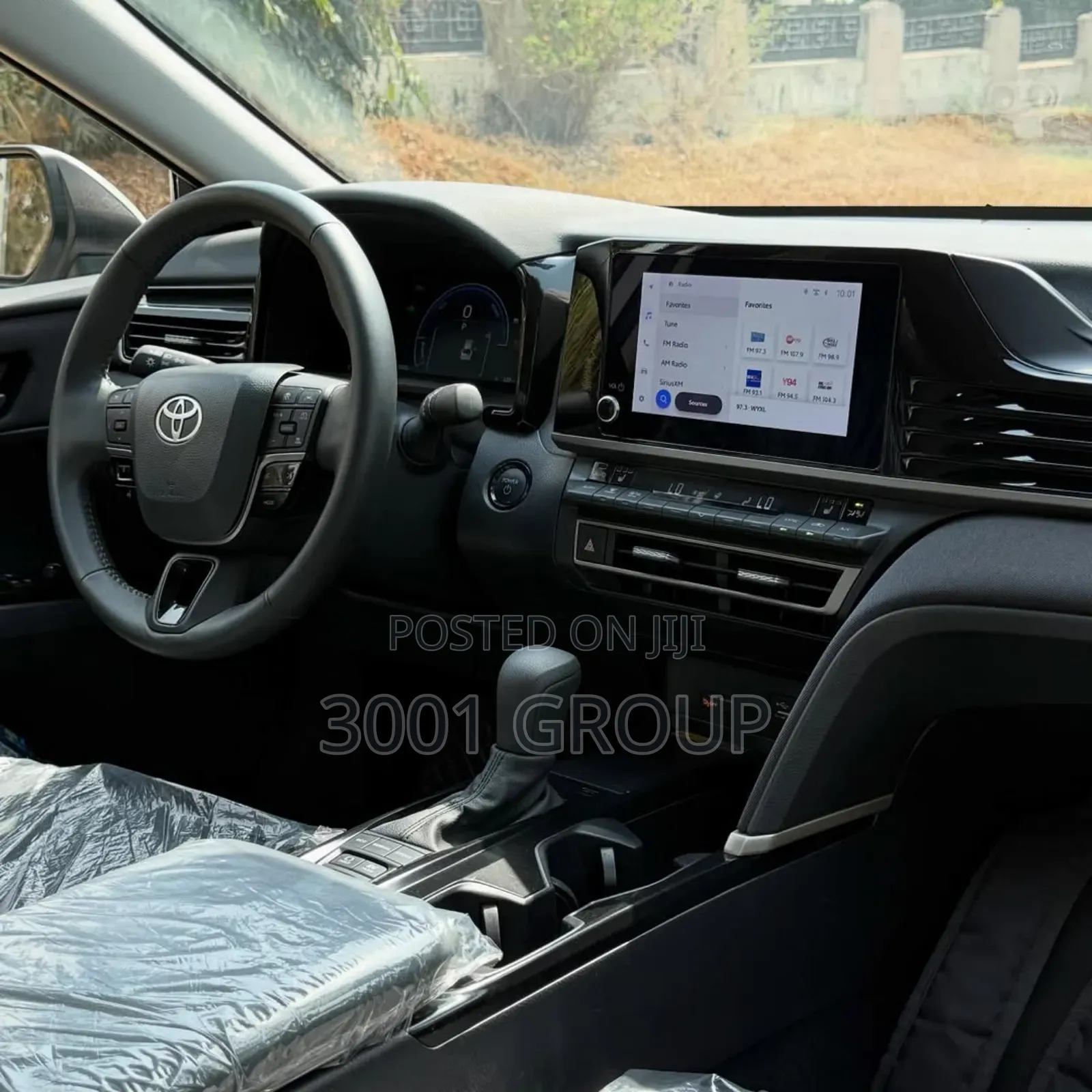 New Toyota Camry LE 2025 Silver