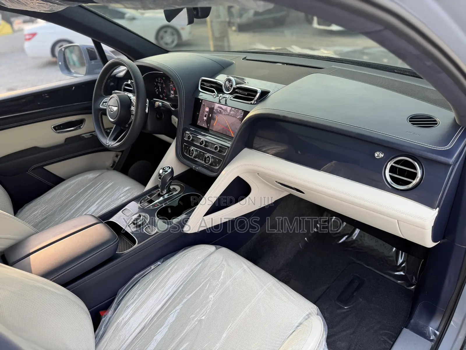 New Bentley Bentayga 2025 Gray