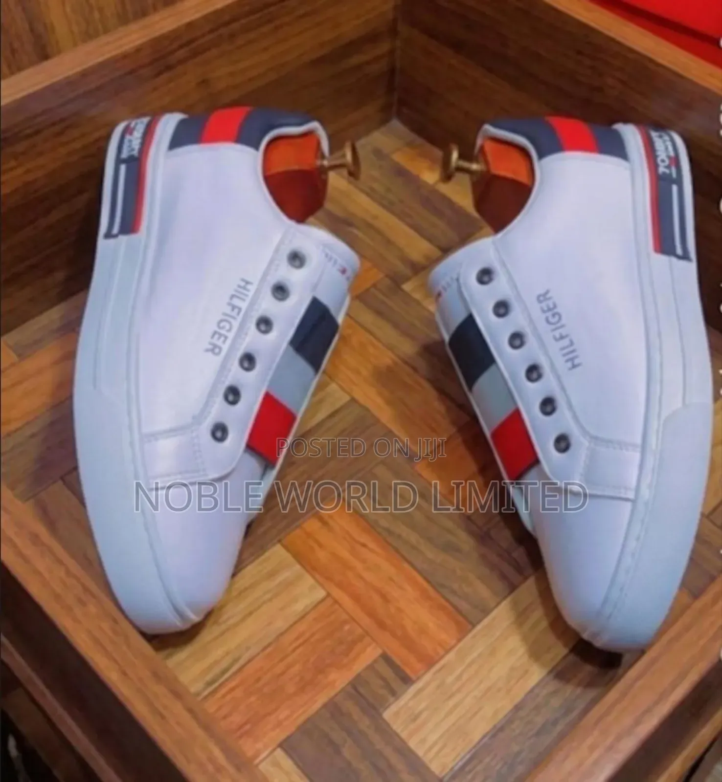 Fully Boxed Tummy Sneakers Kam 6g