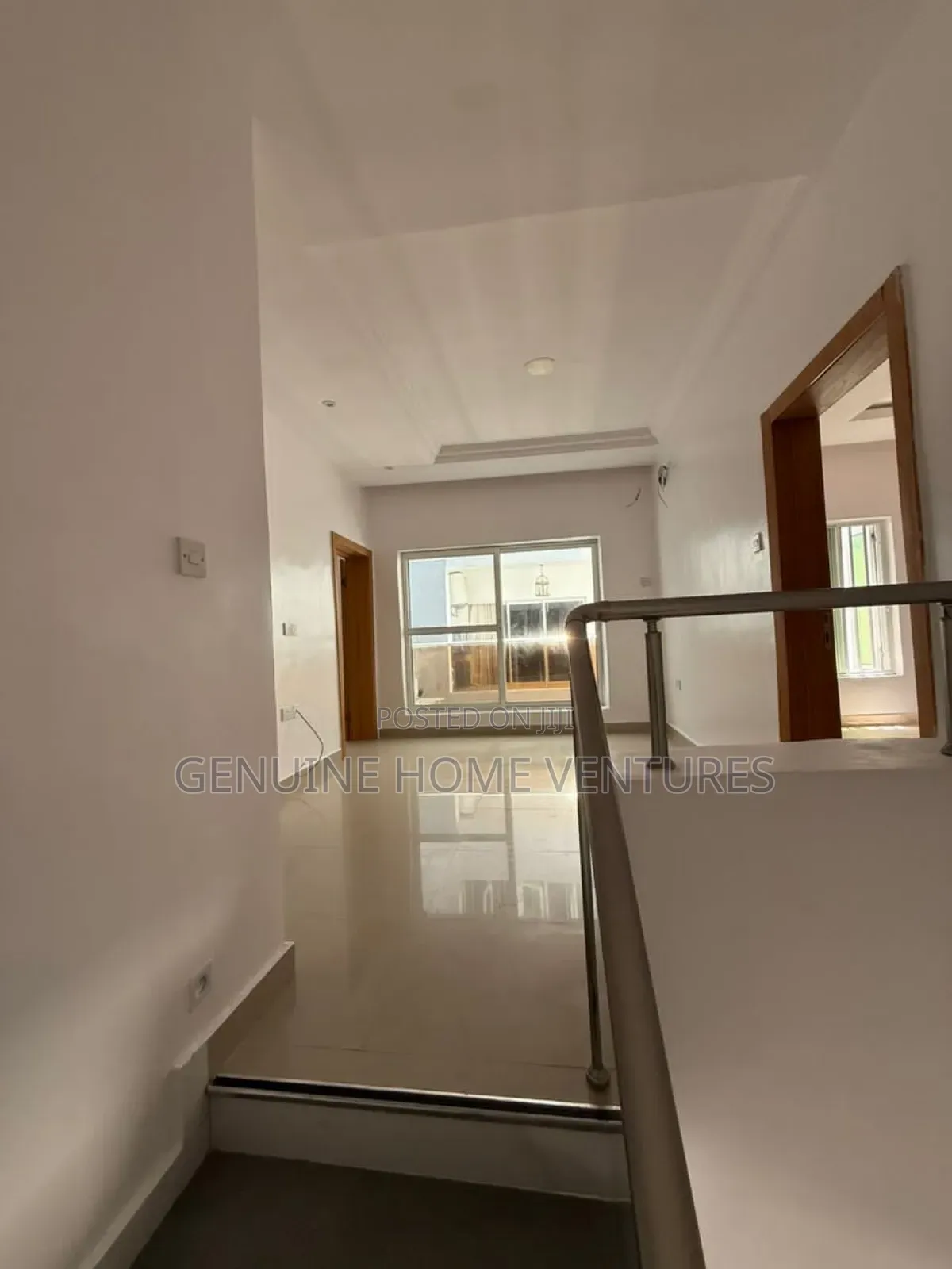 3bdrm Duplex in Ikate Elegushi for sale