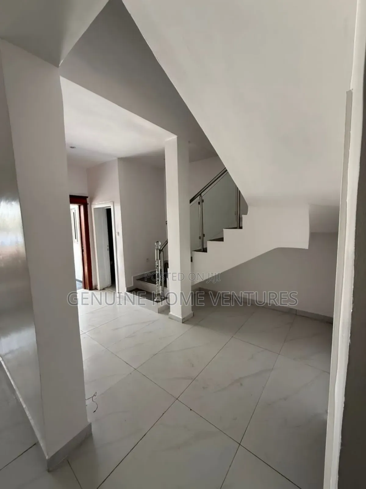 3bdrm Duplex in Ikate Elegushi for sale