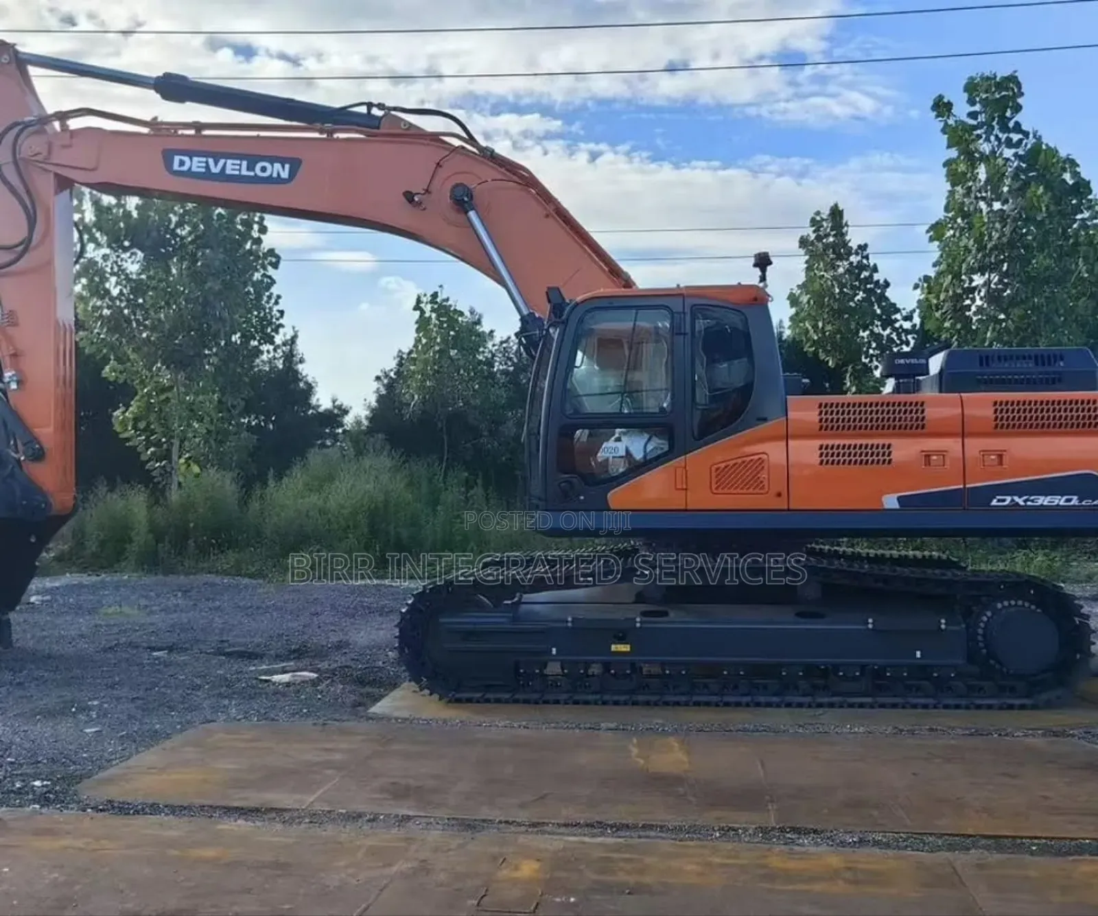 Excavator Hire, Payloader, Grader, Swamp Boggy, Crane Etc