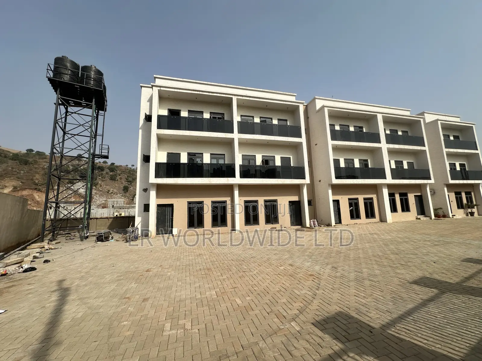 5bdrm Townhouse/Terrace in Katampe Extension for Sale