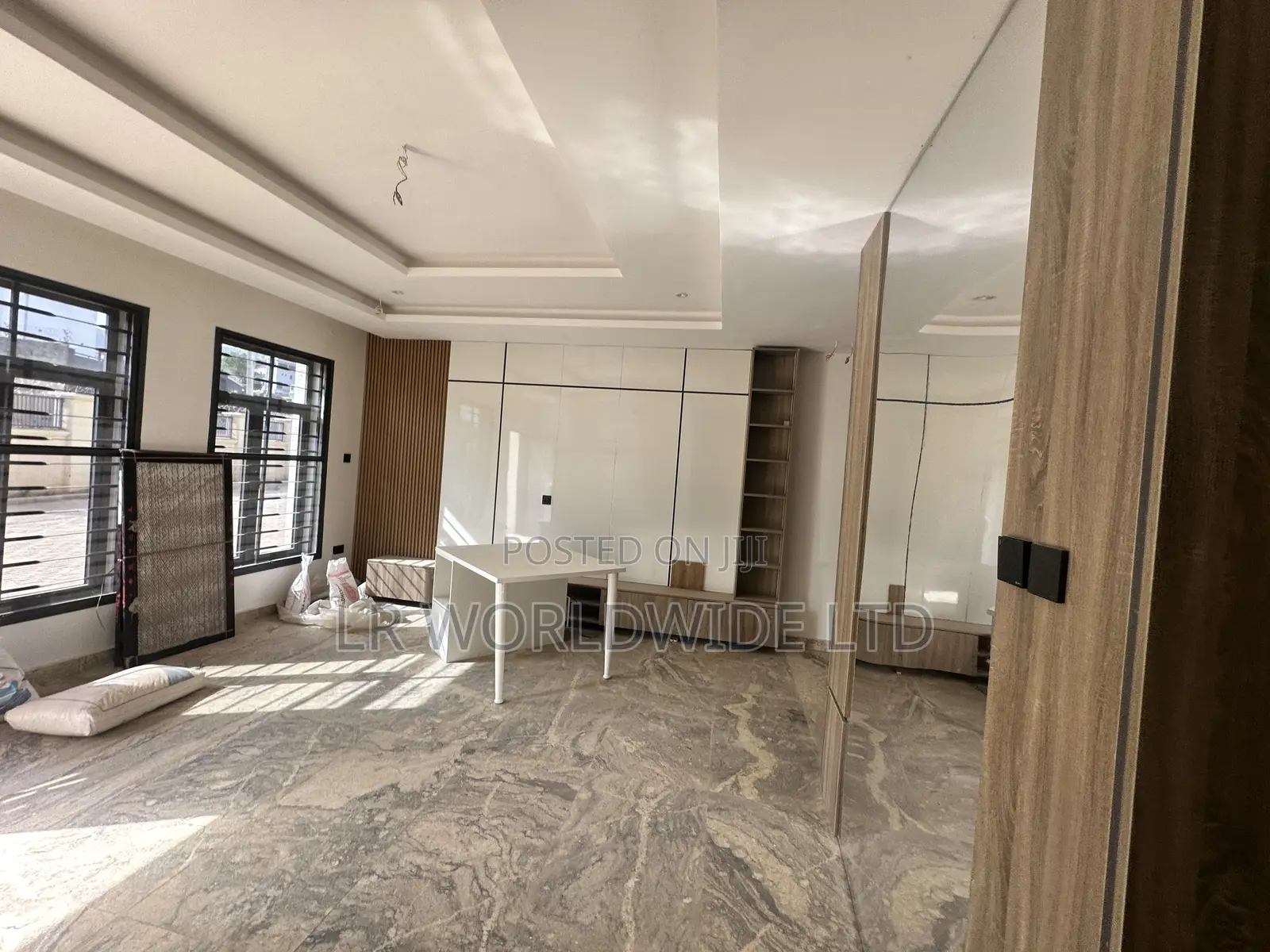 5bdrm Townhouse/Terrace in Katampe Extension for Sale