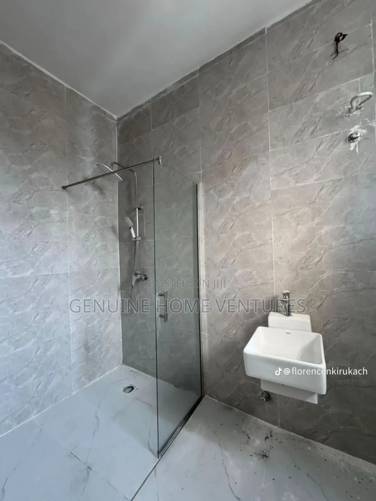 4bdrm Duplex in Ajah for sale