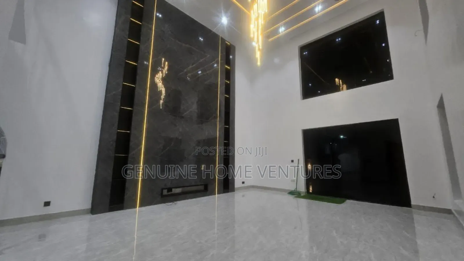 5bdrm Duplex in Atlantic View Estate for sale