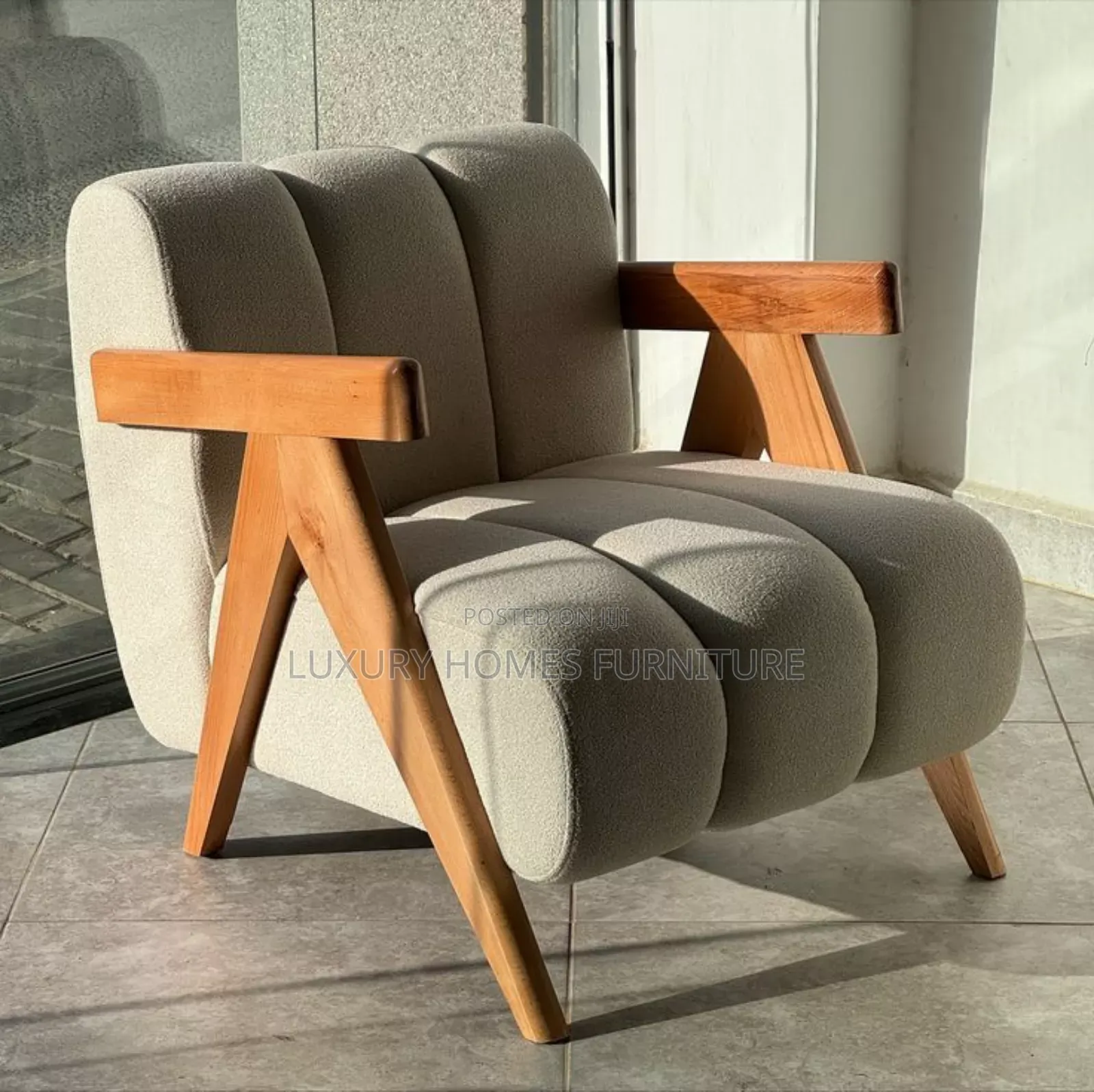 Standard Puffy Single Sitter Chair
