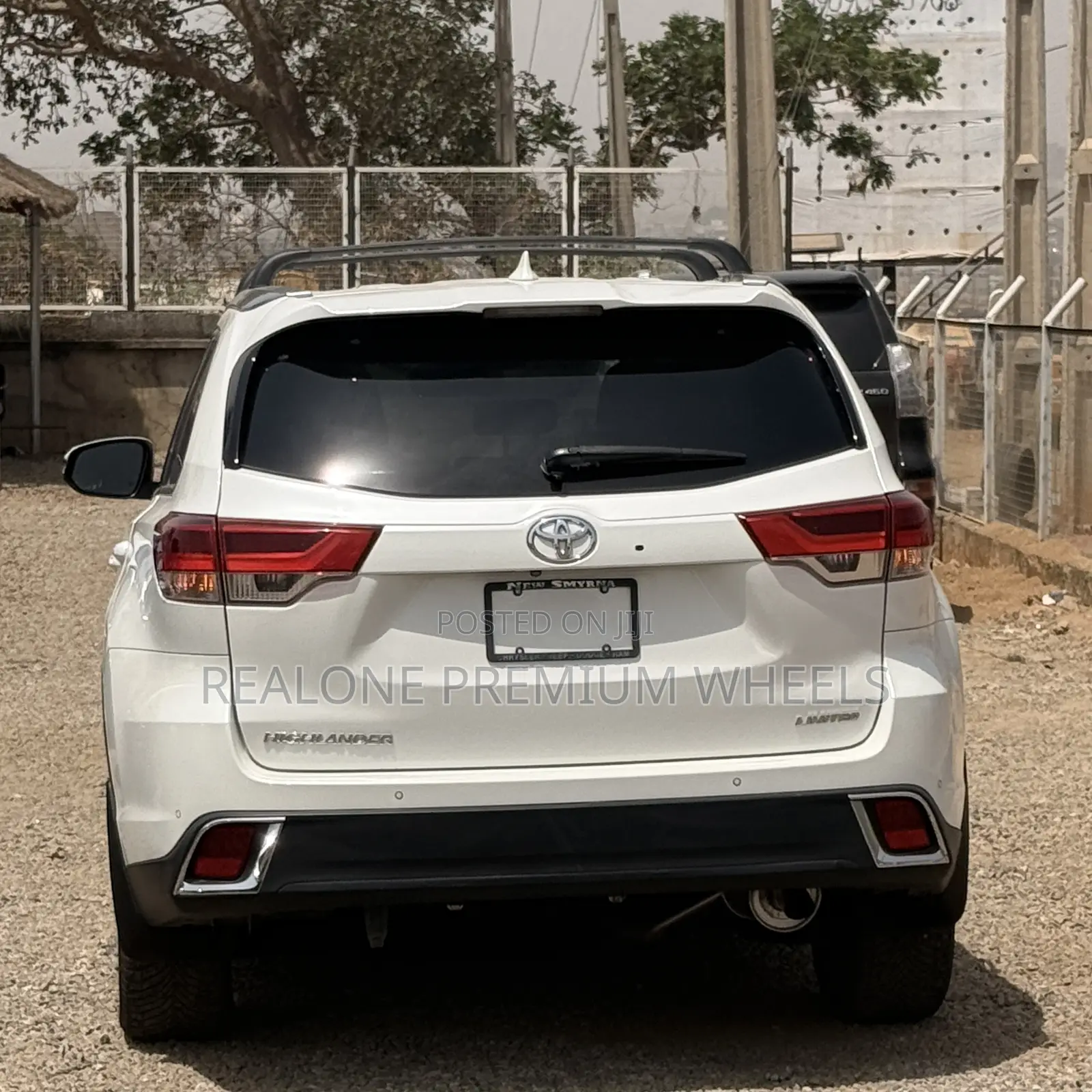 Toyota Highlander Limited 2019 White