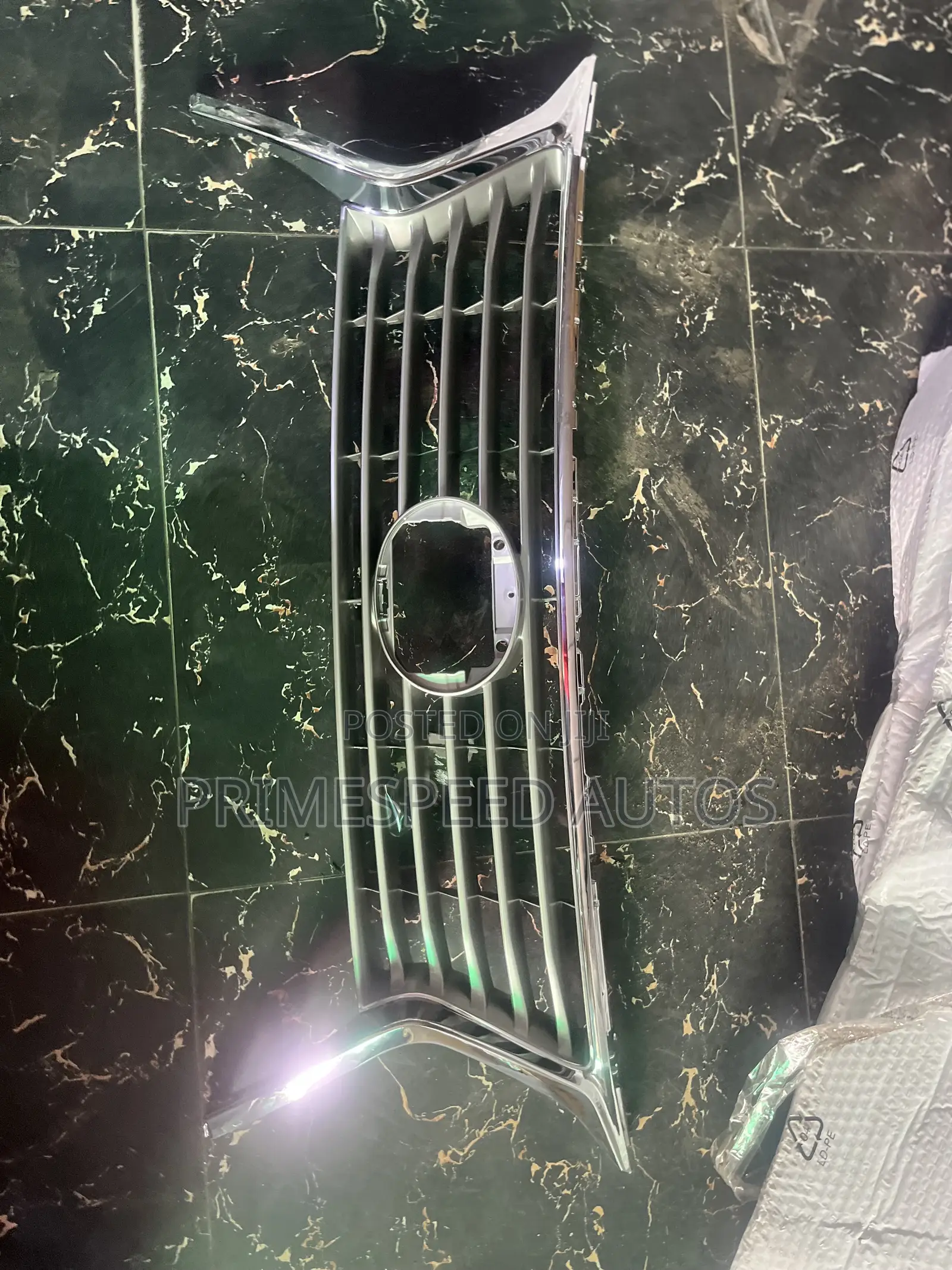 Front Grill Rx350 2015